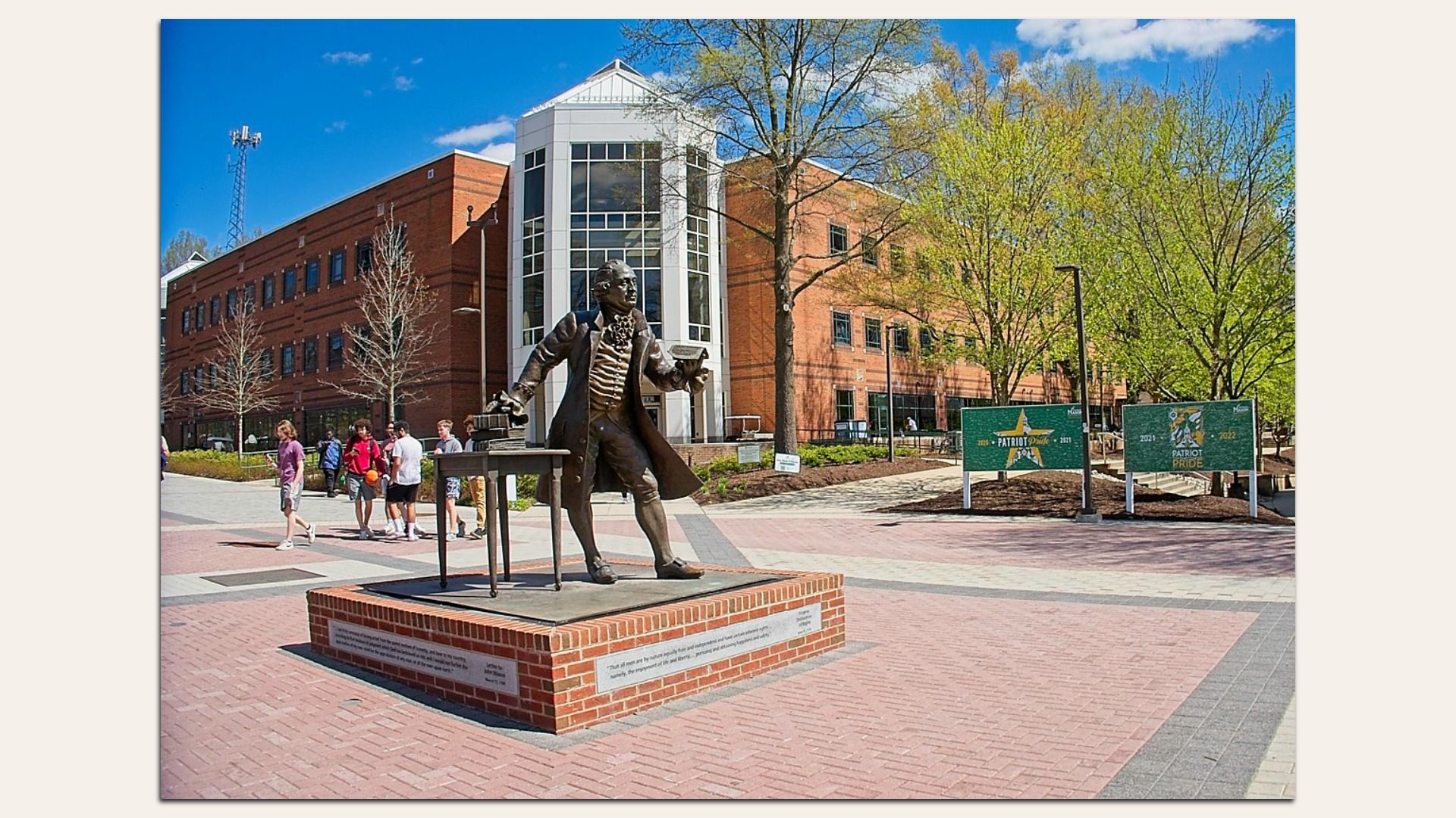 Statue of George Mason on campus of George Mason University, Fairfax, Virginia. (Photo by: Robert Knopes/UCG/Universal Images Group via Getty Images)