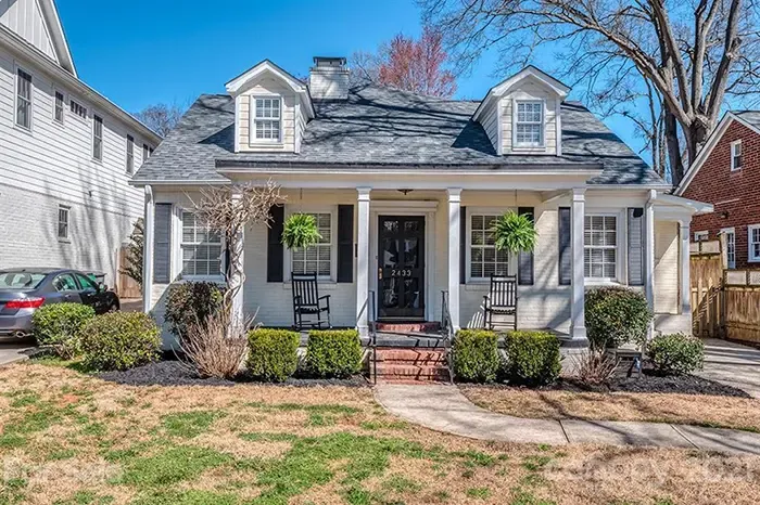 2433 Chesterfield Ave, the chase