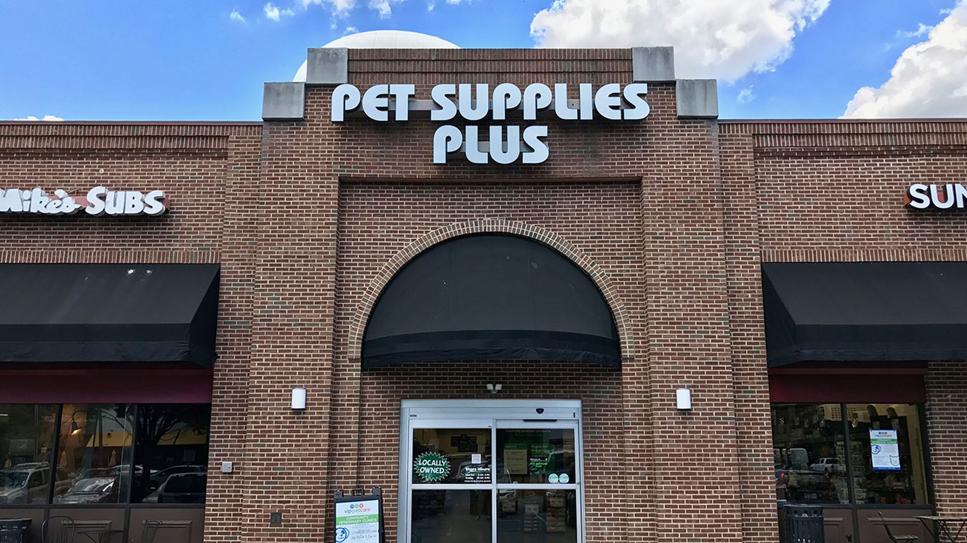 Why this 38 year old Charlotte entrepreneur is betting on pet