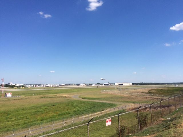 airport overlook view charlotte
