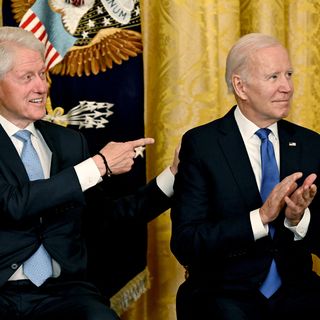 Biden, Clinton praise Trump for Gaza peace deal
