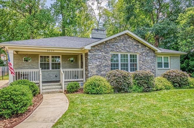 3239 Pinehurst Pl