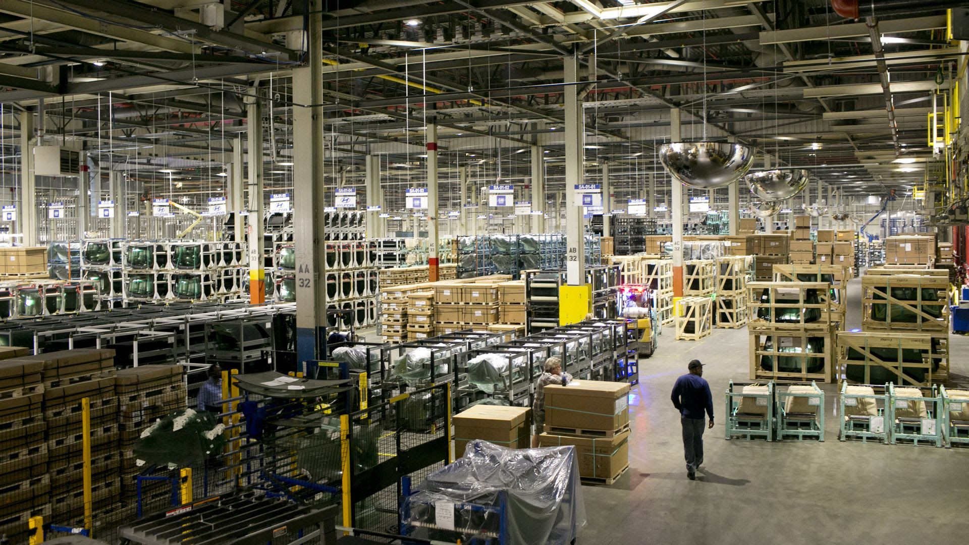 Floor of a large factory with heavy machinery