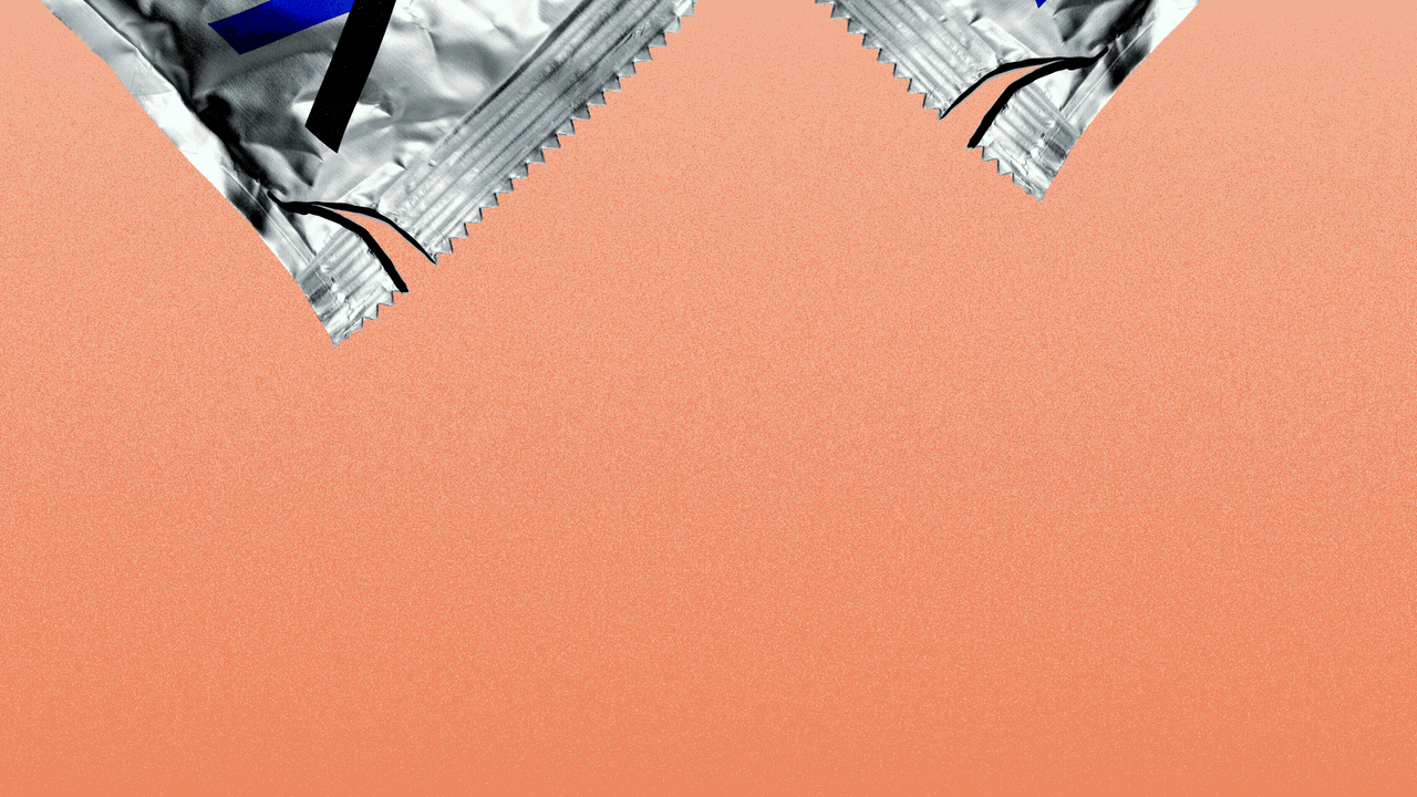 Illustration of a mayonnaise packet and a ketchup packet squeezing out the words FRY and SAUCE.