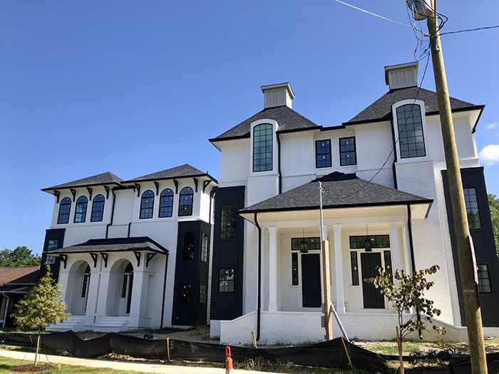 The Church on Parkwood apartments duets