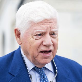 Scoop: Ex-mayor raises $1.2M to oust 77-year-old Democratic Rep. John Larson in primary