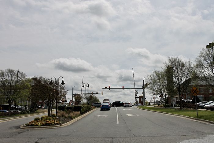 uncc CNU Mallard Pointe regional shopping center Cambridge Properties university city charlotte nc north carolina development student mainstreet street redevelopment Photo: Alexandria Sands/Axios
