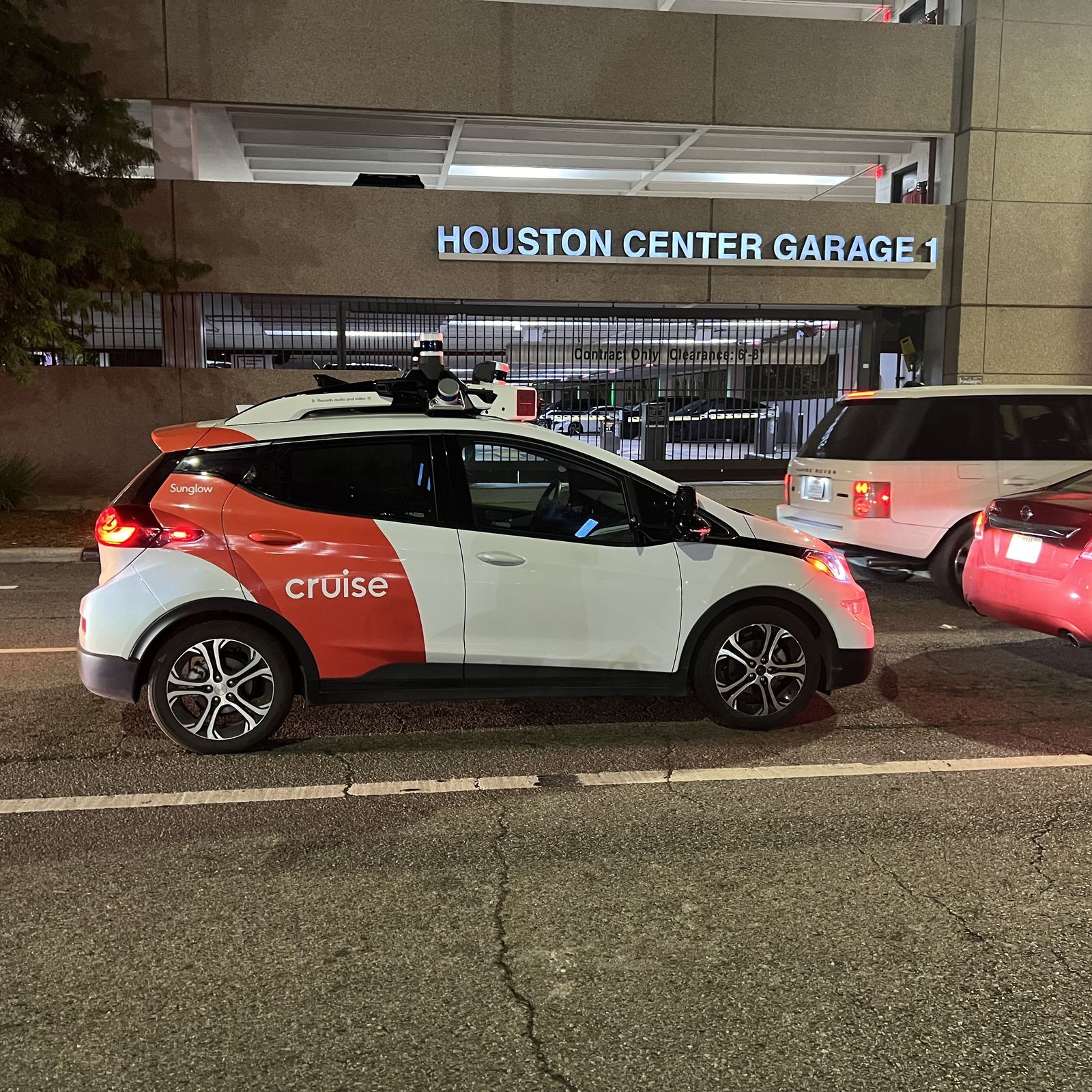 Cruise launches fully self driving testing in Houston Axios Houston