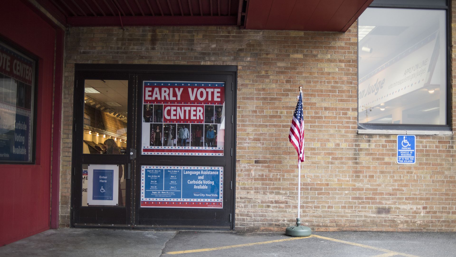 Police Overhaul Measure Back On Ballot As Minneapolis Voters Head To ...