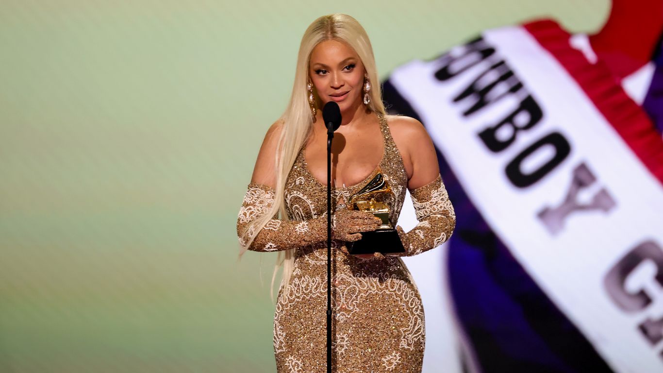 Beyoncé's "Cowboy Carter" makes history at the Grammy Awards 2025