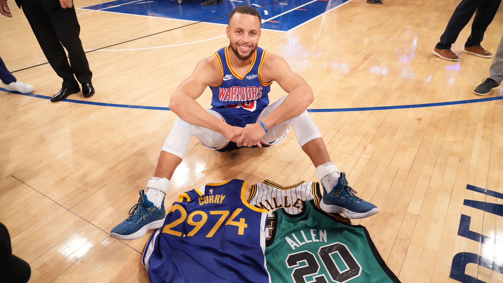 Stephen Curry Becomes All Time Nba 3 Point Shooter