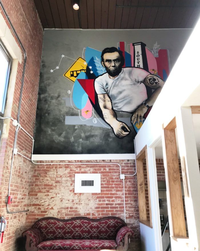 lincoln's haberdashery mural