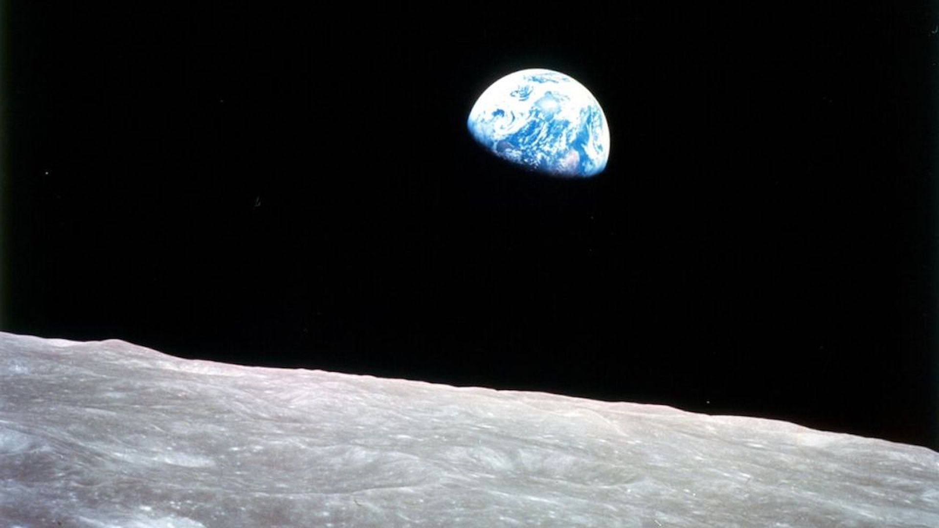 A view of earth from the moon
