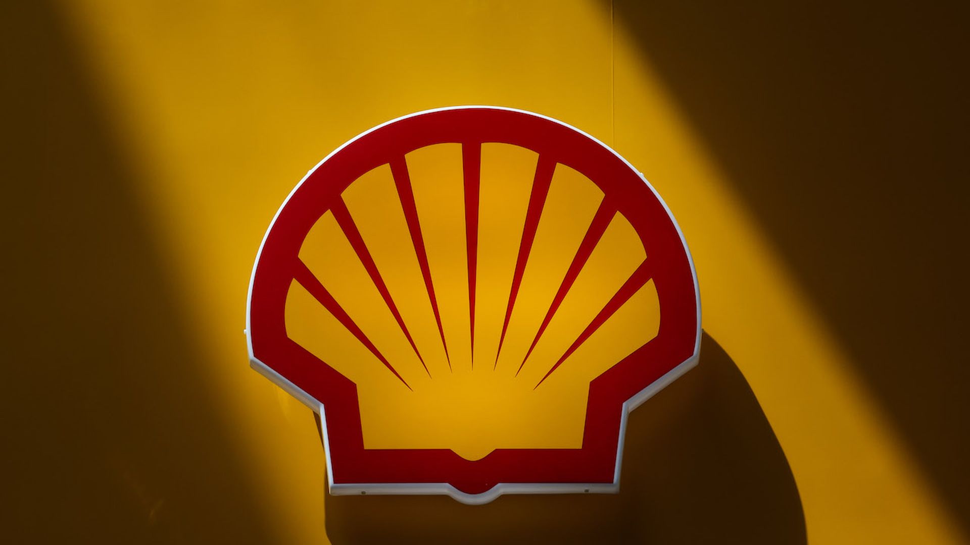 Photo of Shell oil logo