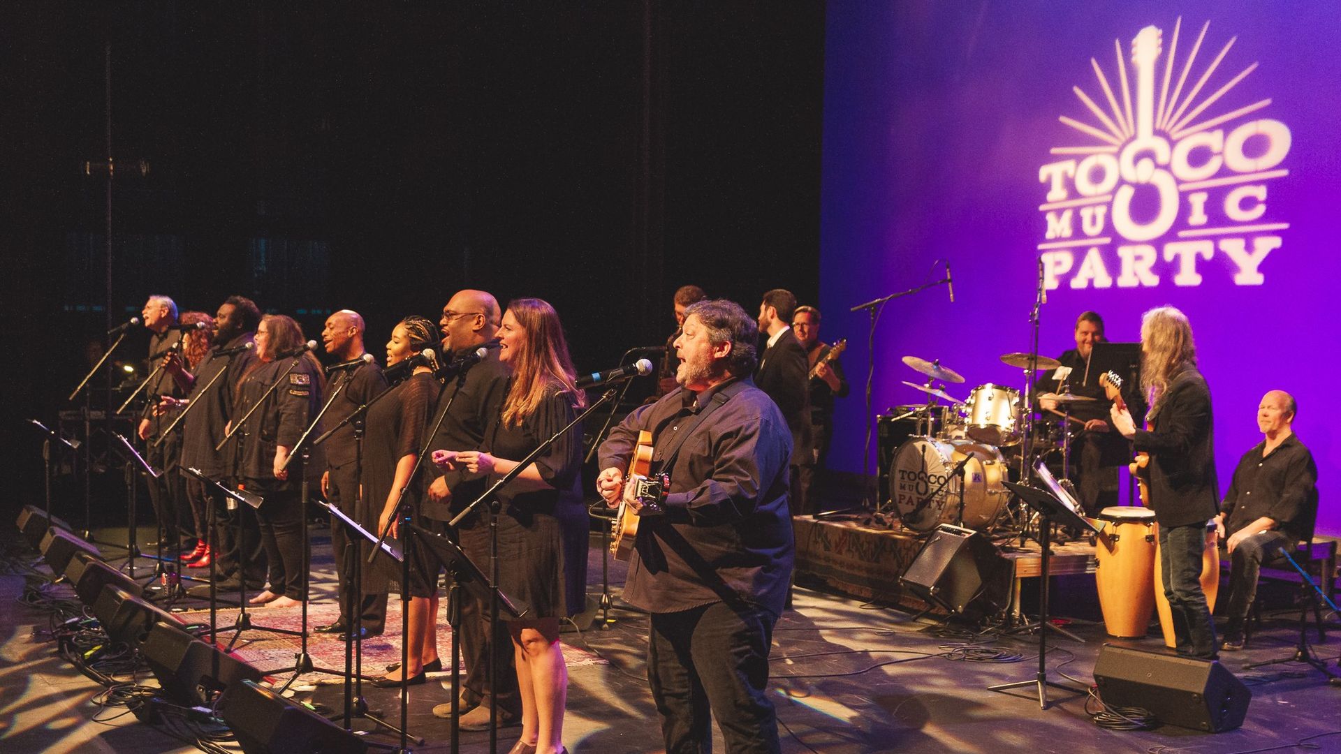 tosco music party stage