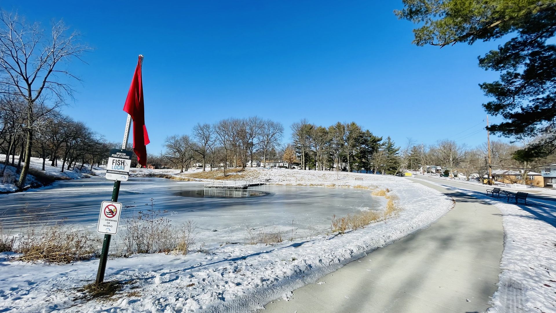 A photo of ice in Des Moines.