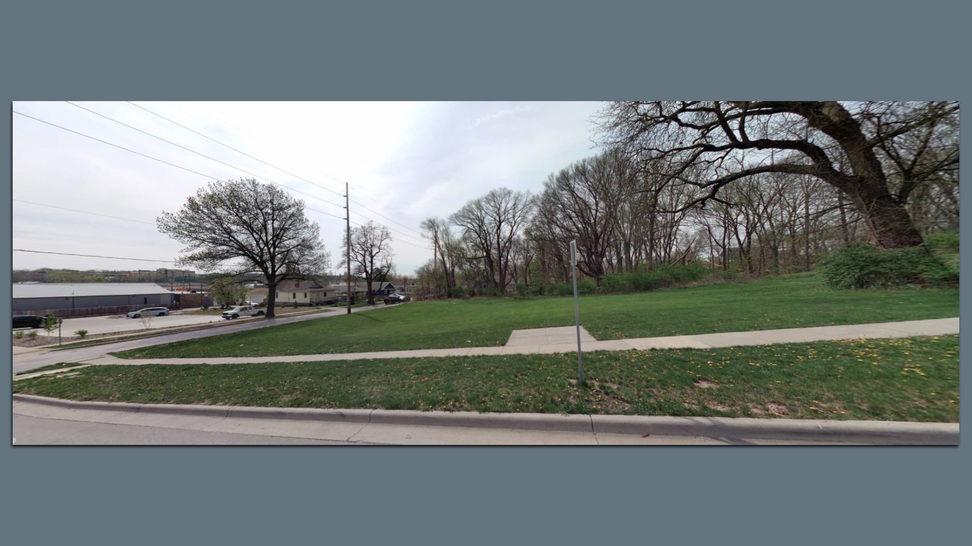 A photo of Bates Park.