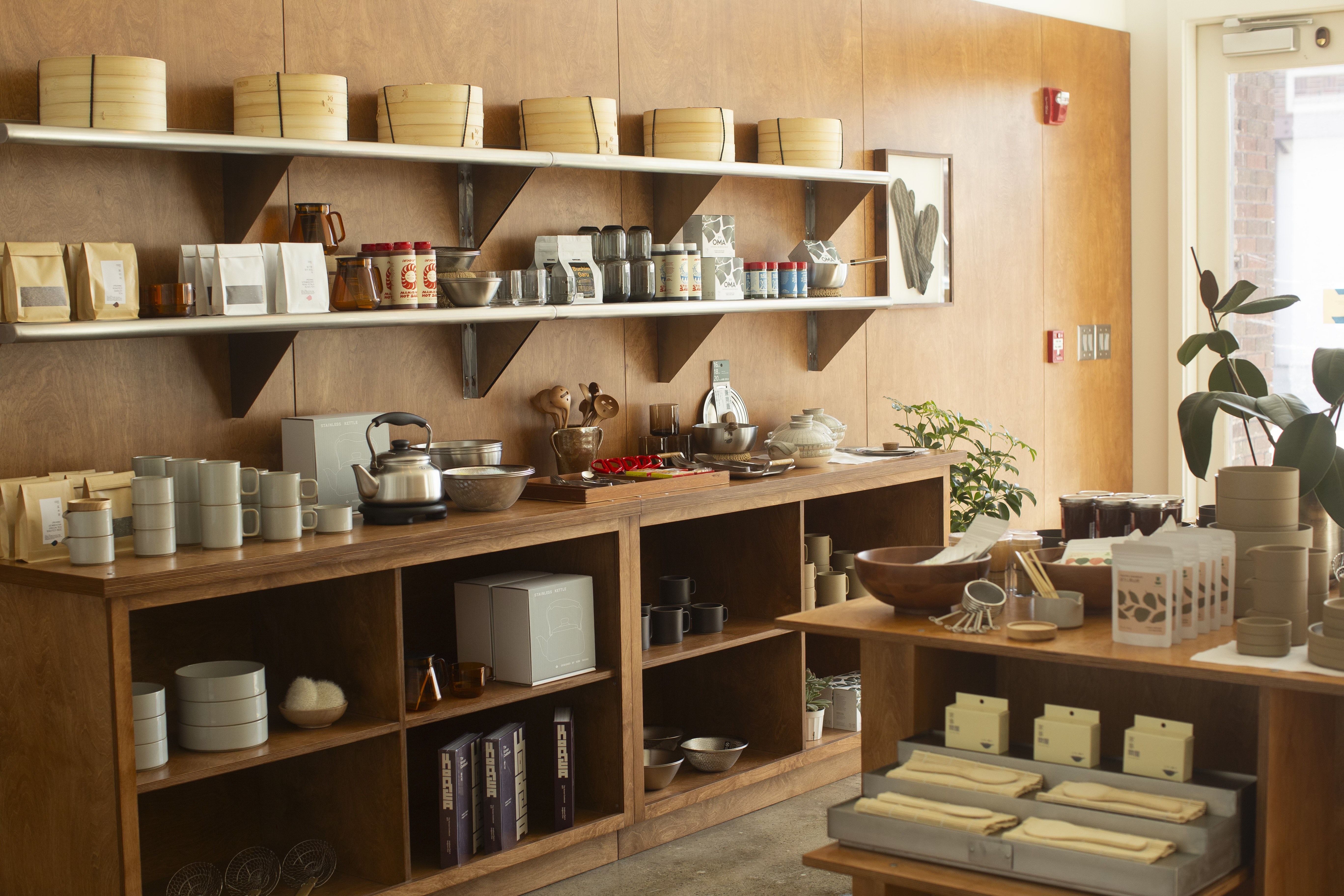 The inside of Hotori