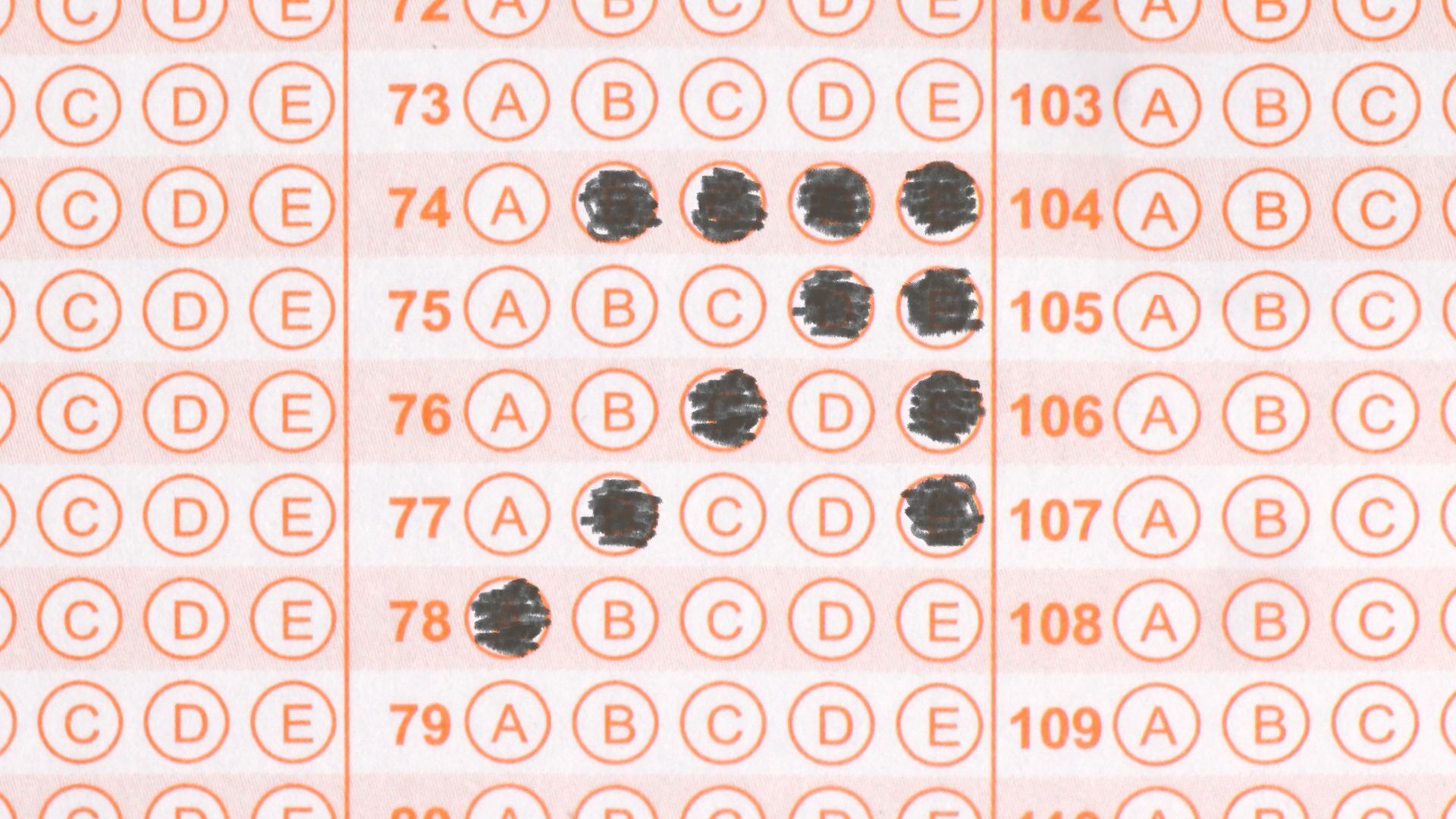 University of Texas will once again require standardized tests