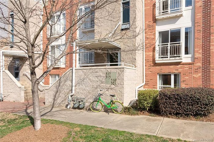 521 Donatello Ave, front