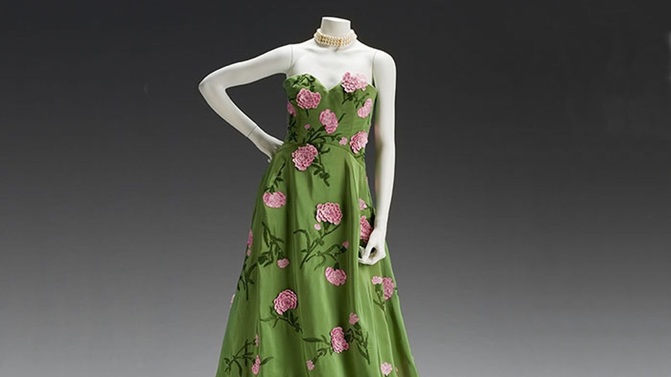 Prepare to be amazed at the opening of &lsquo;The Glamour & Romance of Oscar