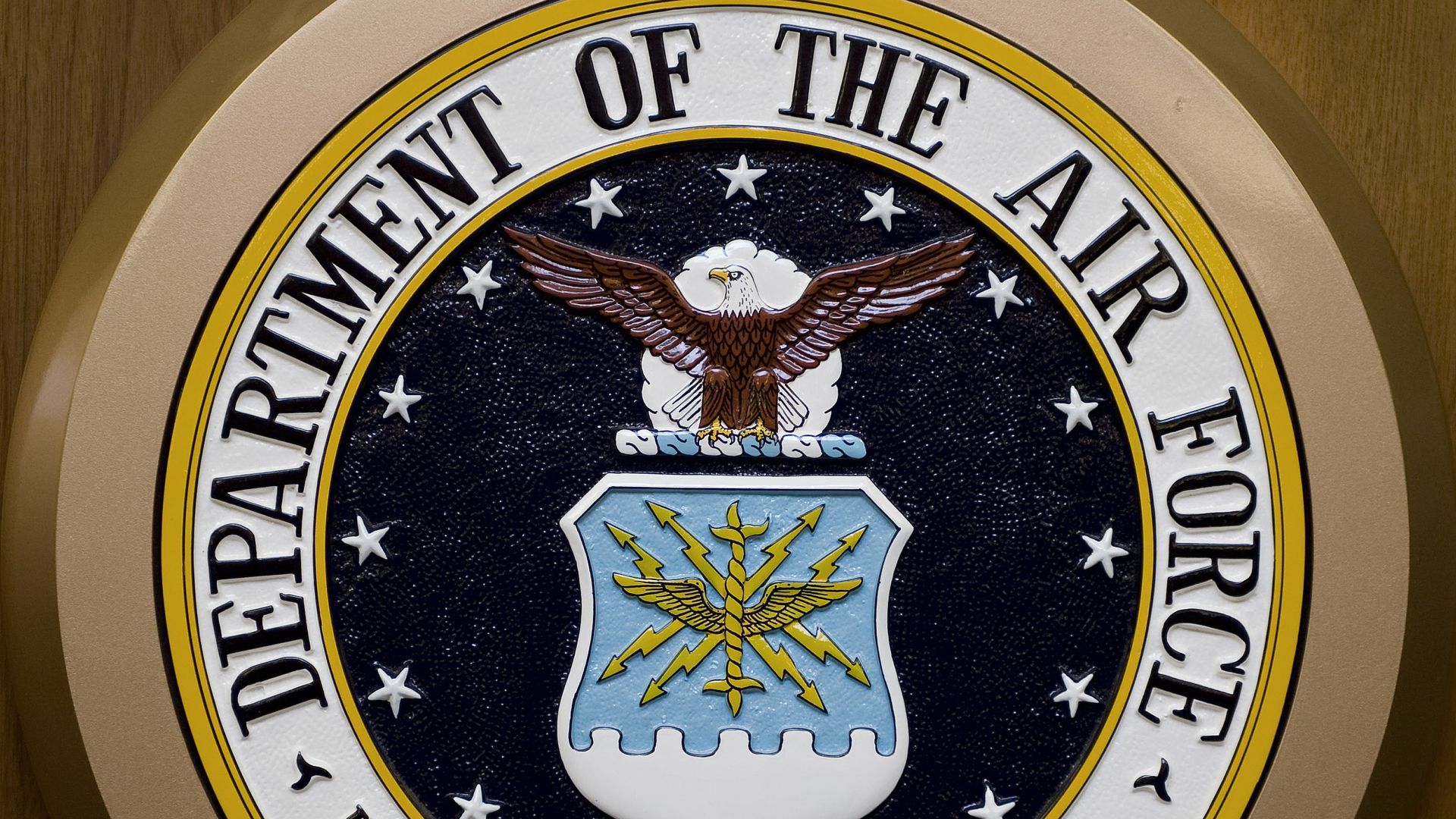 Ex-intelligence analyst sentenced to 45 months for leaking secret drone info