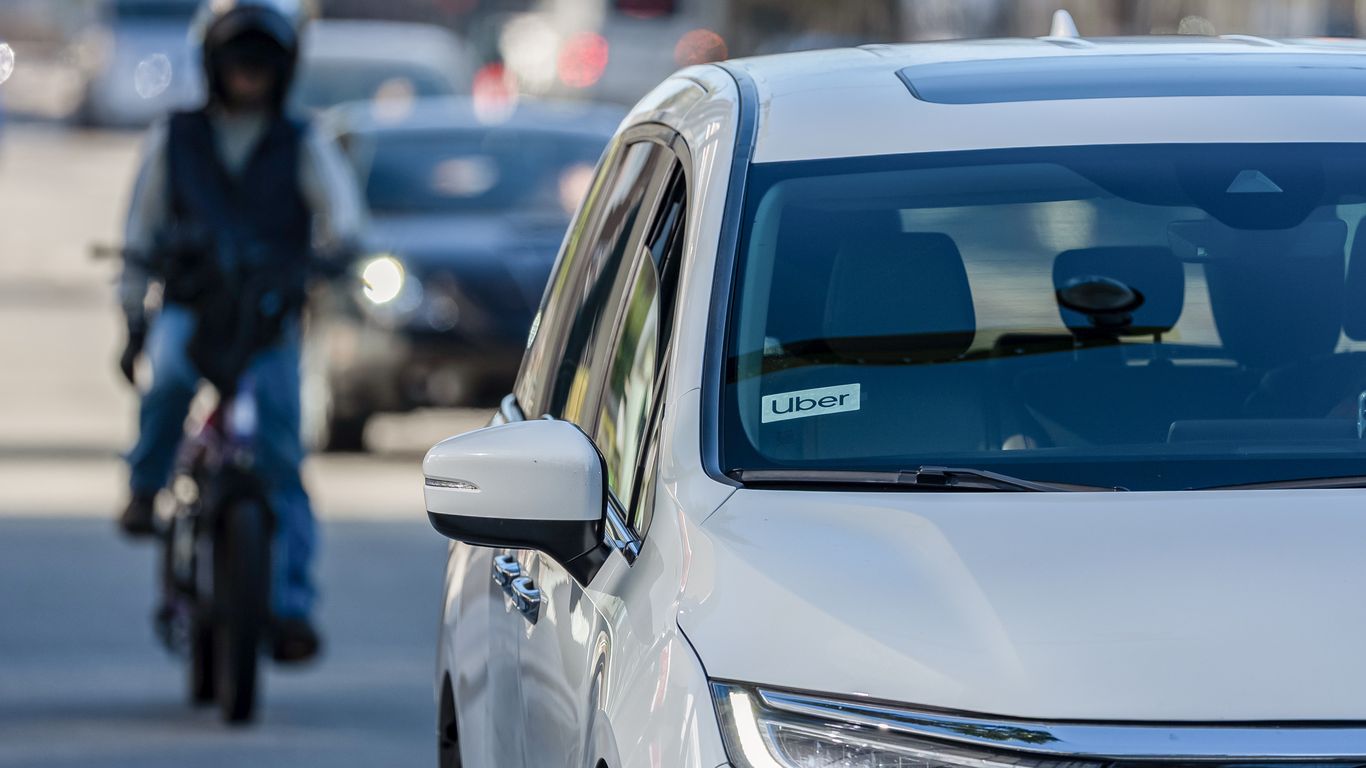 South Florida bakery says Uber driver stole $3K in cinnamon rolls