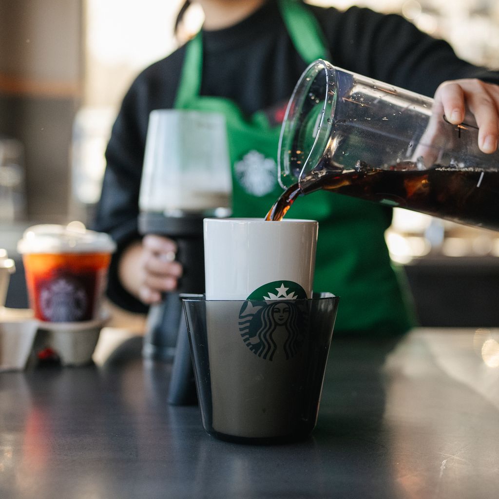 Starbucks launches reusable cup option for mobile and drive-thru orders -  ABC News