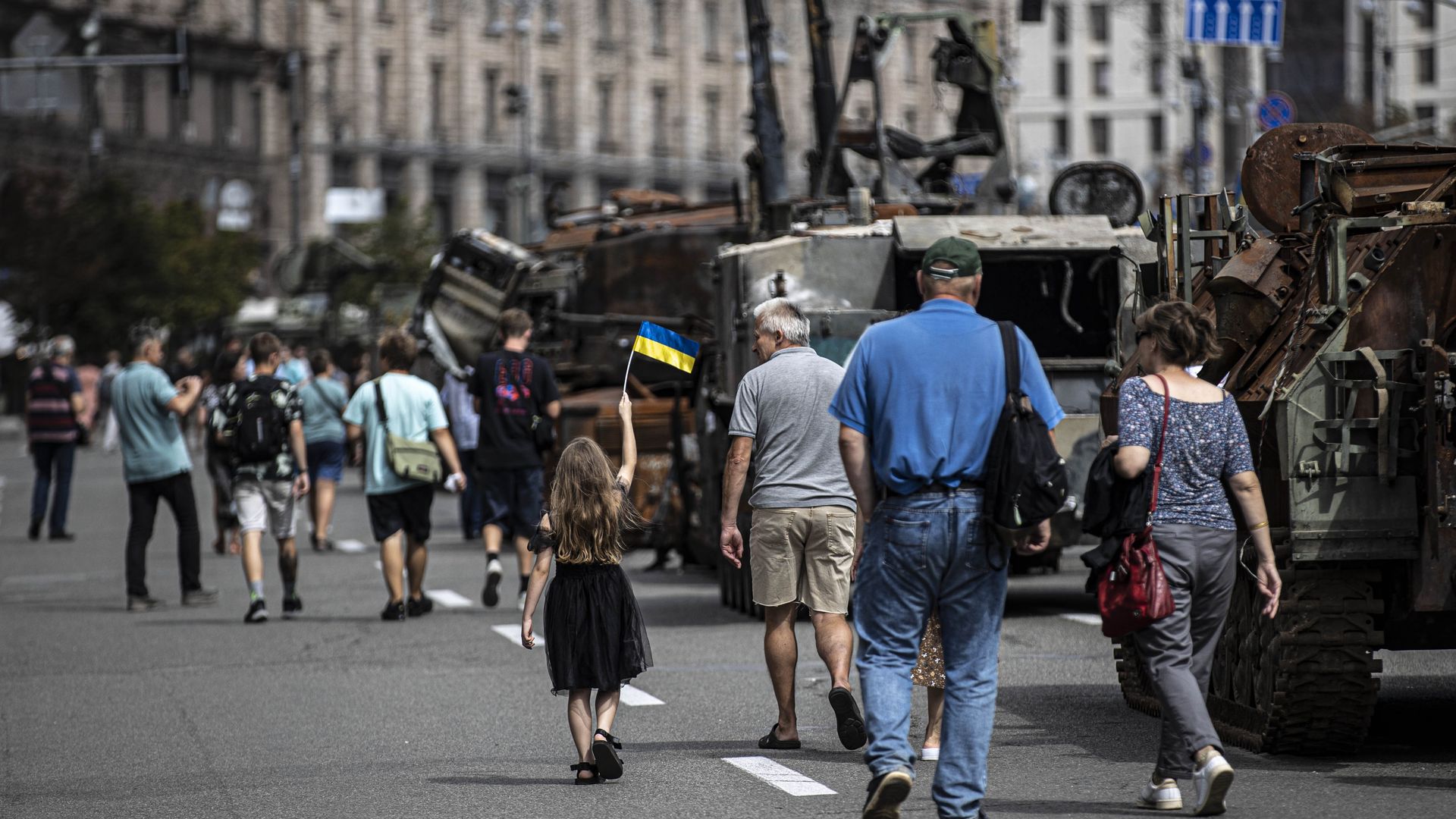 Ukrainians march in the streets of Kyiv