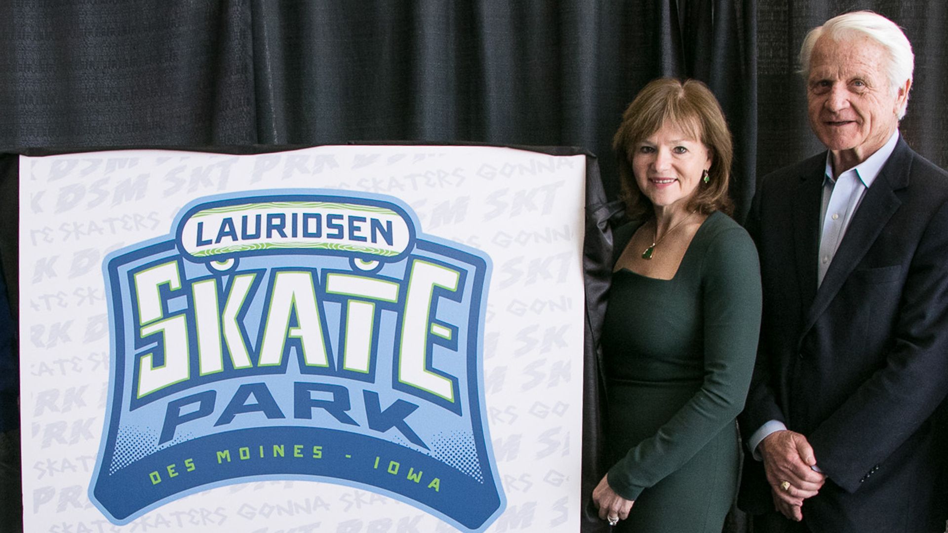 A photo of Nix and Virginia Lauridsen. 