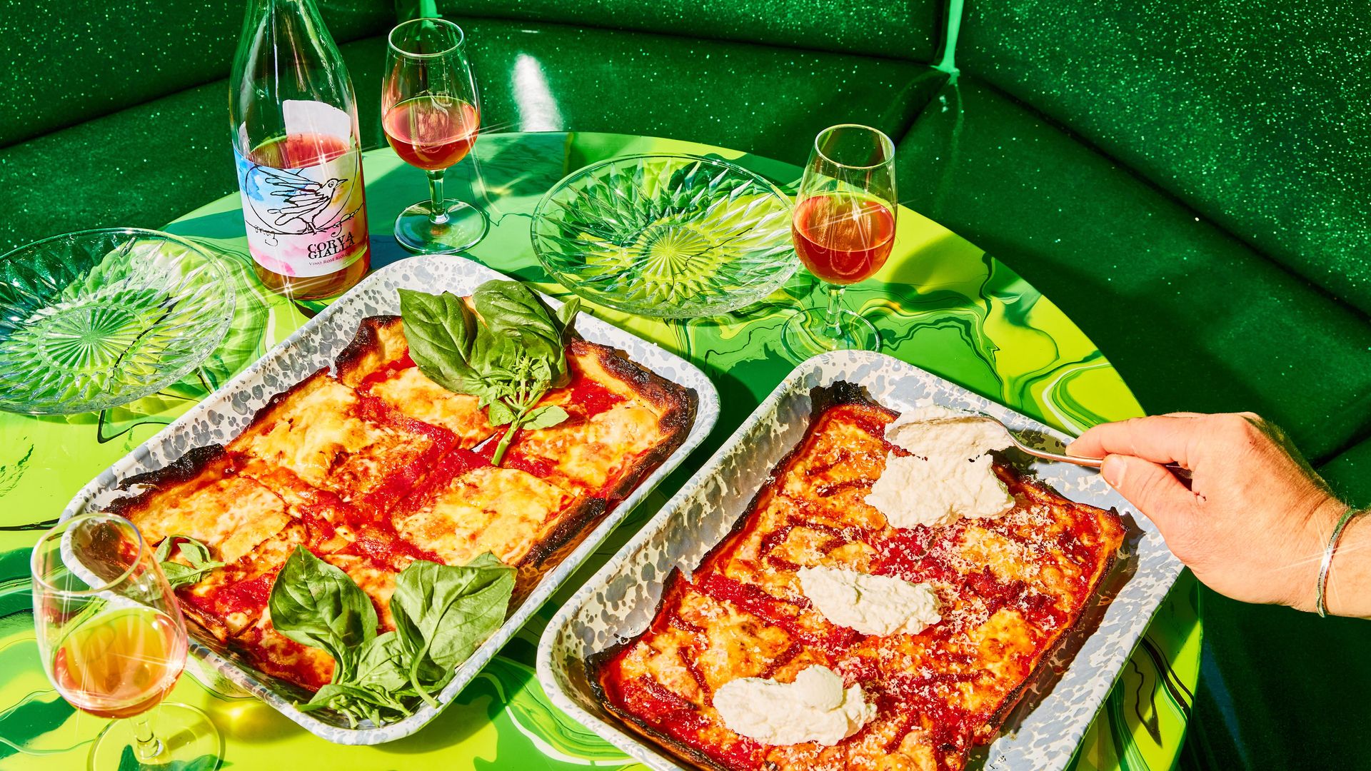 Shuggie's pizza