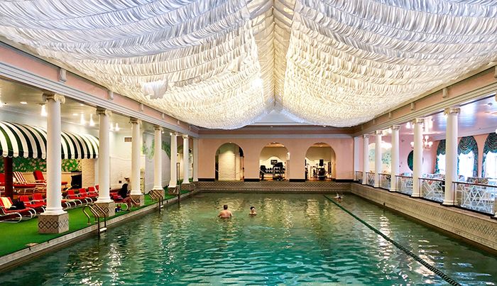 indoor-pool-at-the-greenbrier hotel