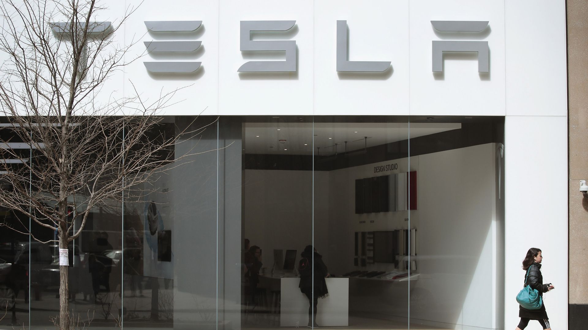 Photo of Tesla storefront