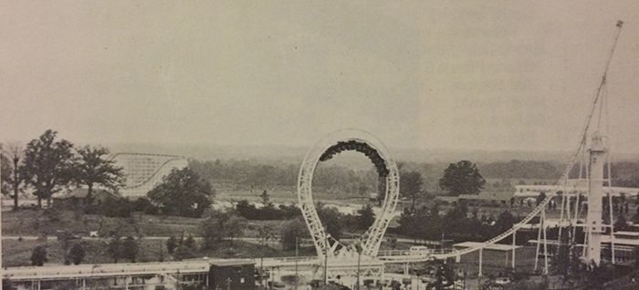 white-lightnin-carowinds