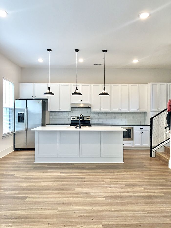anker haus dining kitchen area