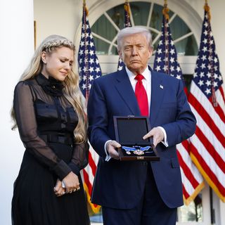 "Best birthday gift": Charlie Kirk posthumously awarded Presidential Medal of Freedom