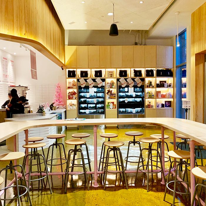 inside-sukoshi-sushi-restaurant-charlotte