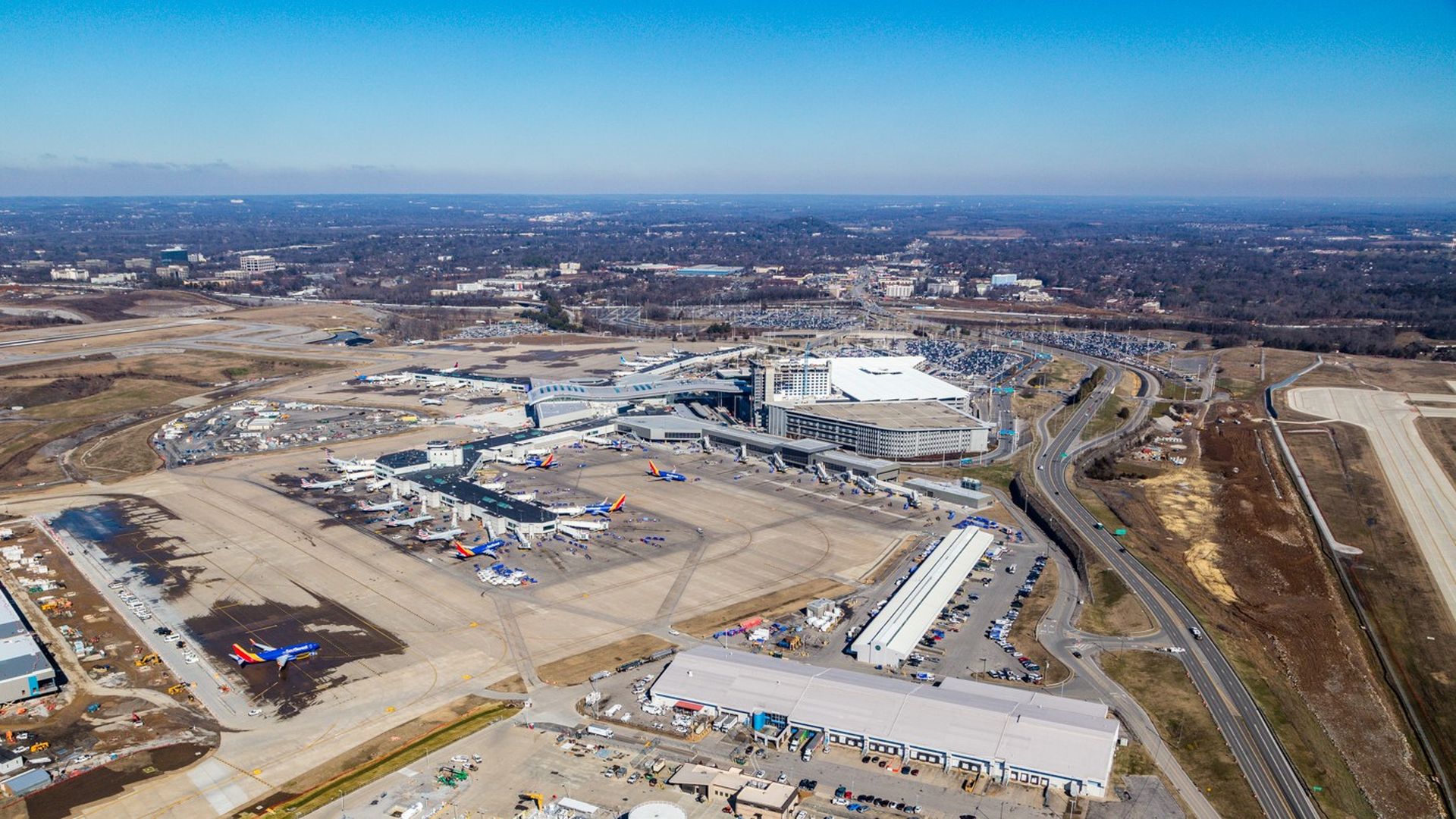 An aerial photo of the Nashville airport.