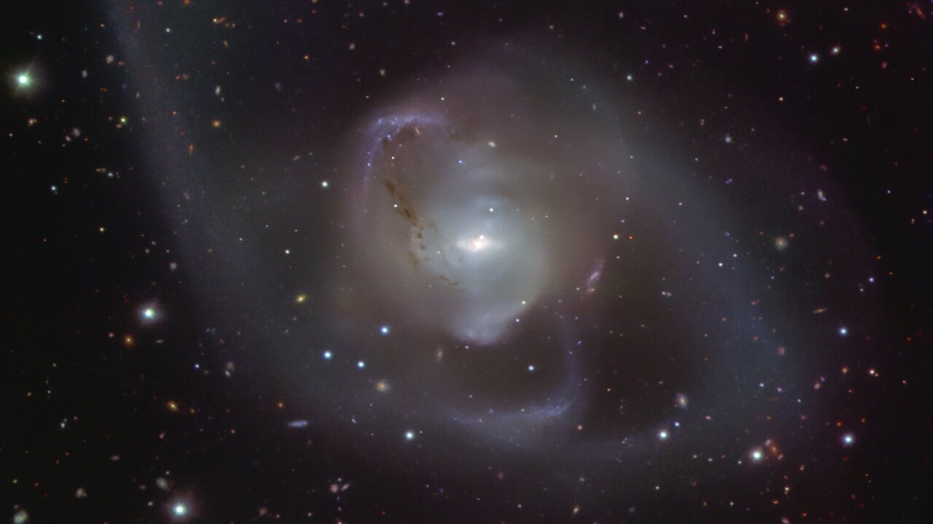 The starry galaxy NGC 7727 as seen by the Very Large Telescope