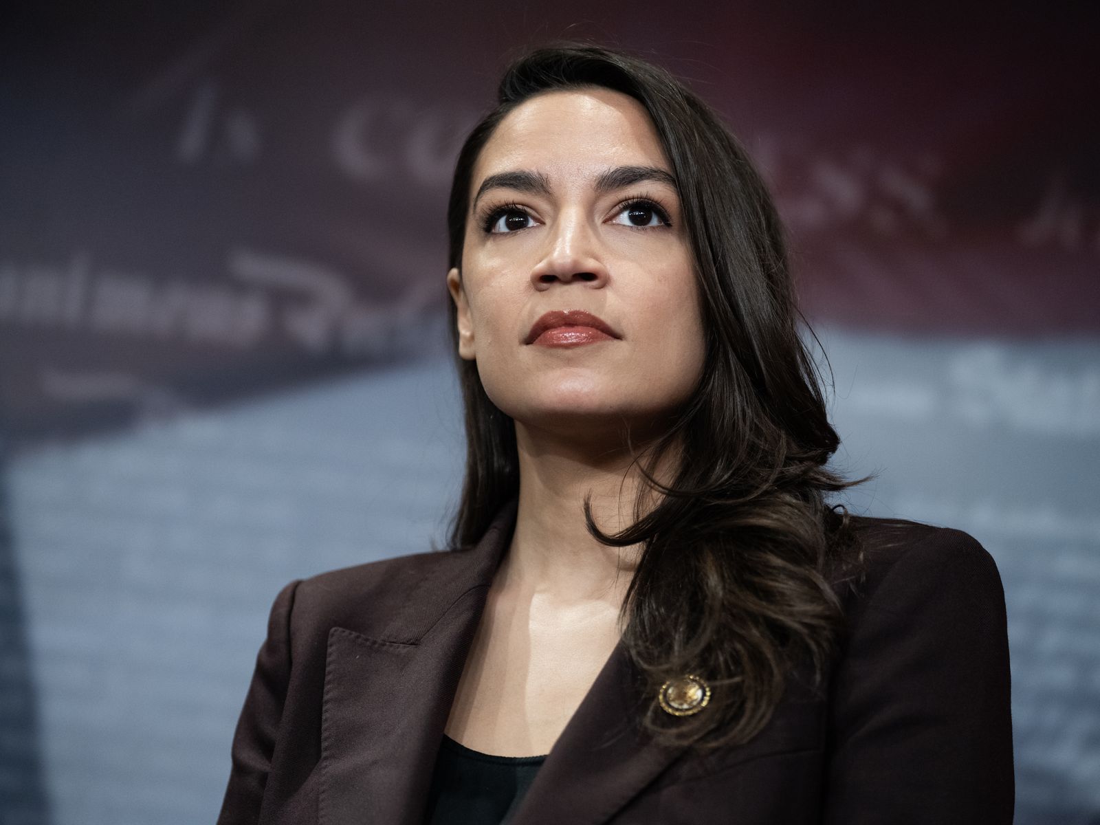 AOC wrestles with left-wing Dems as 2028 decision looms