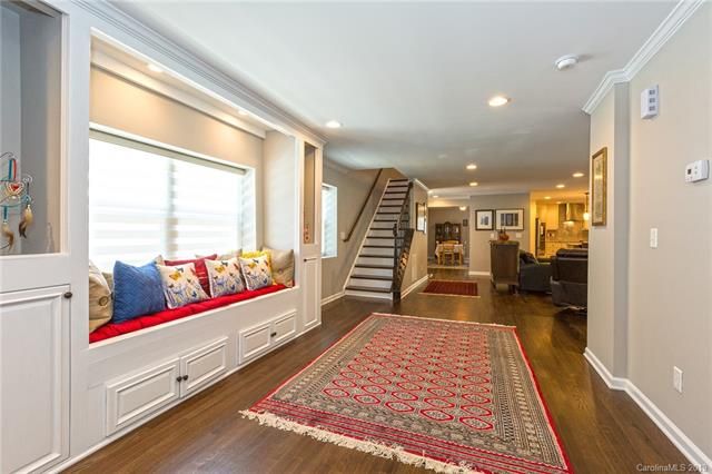 2714 Clemson Ave. reading nook