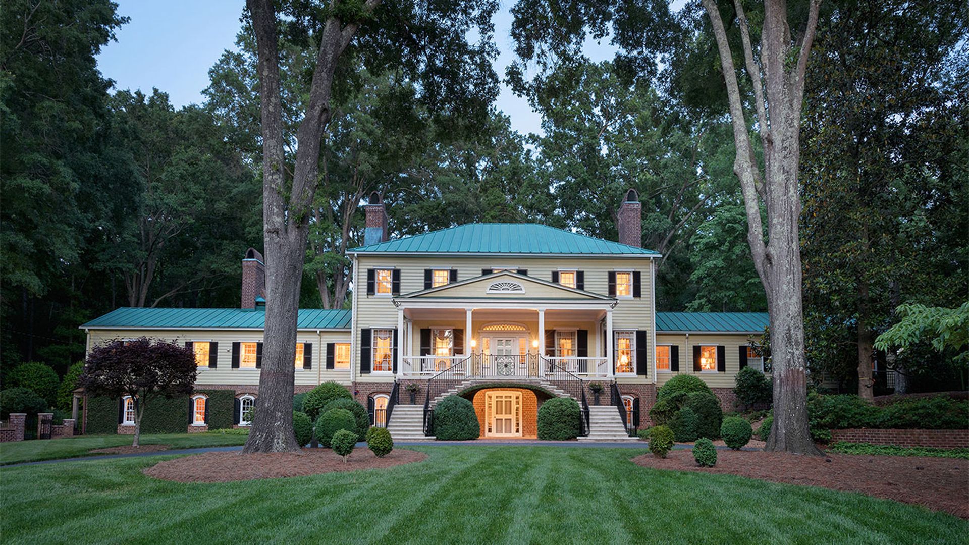 luxury-home-in-charlotte