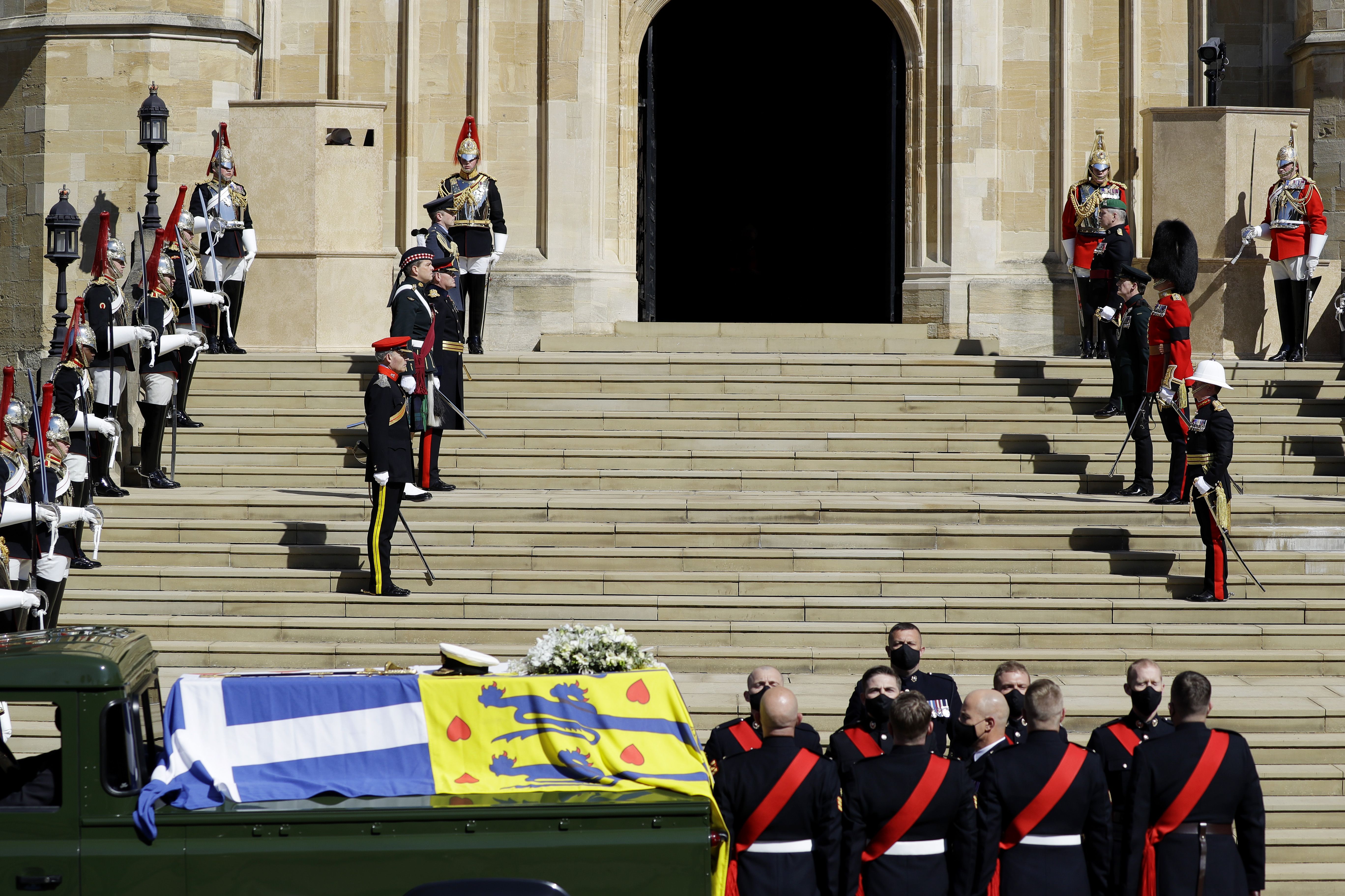Photo of Prince Philip's coffin arriving to St. George's Chapel