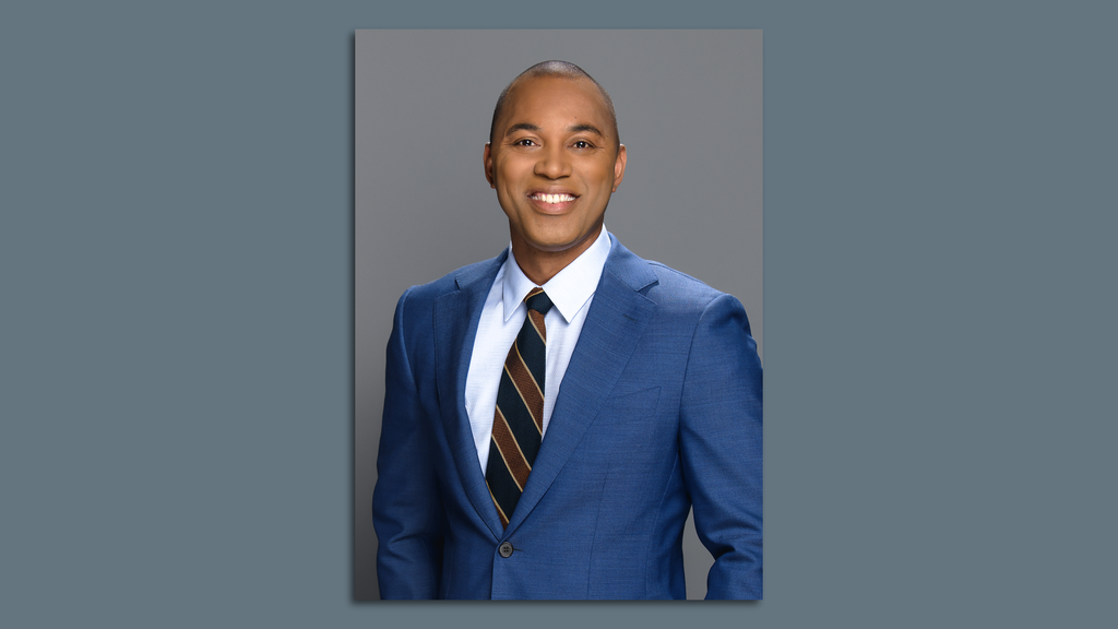 Demetrius Ivory to replace retiring WGN meteorologist Tom Skilling