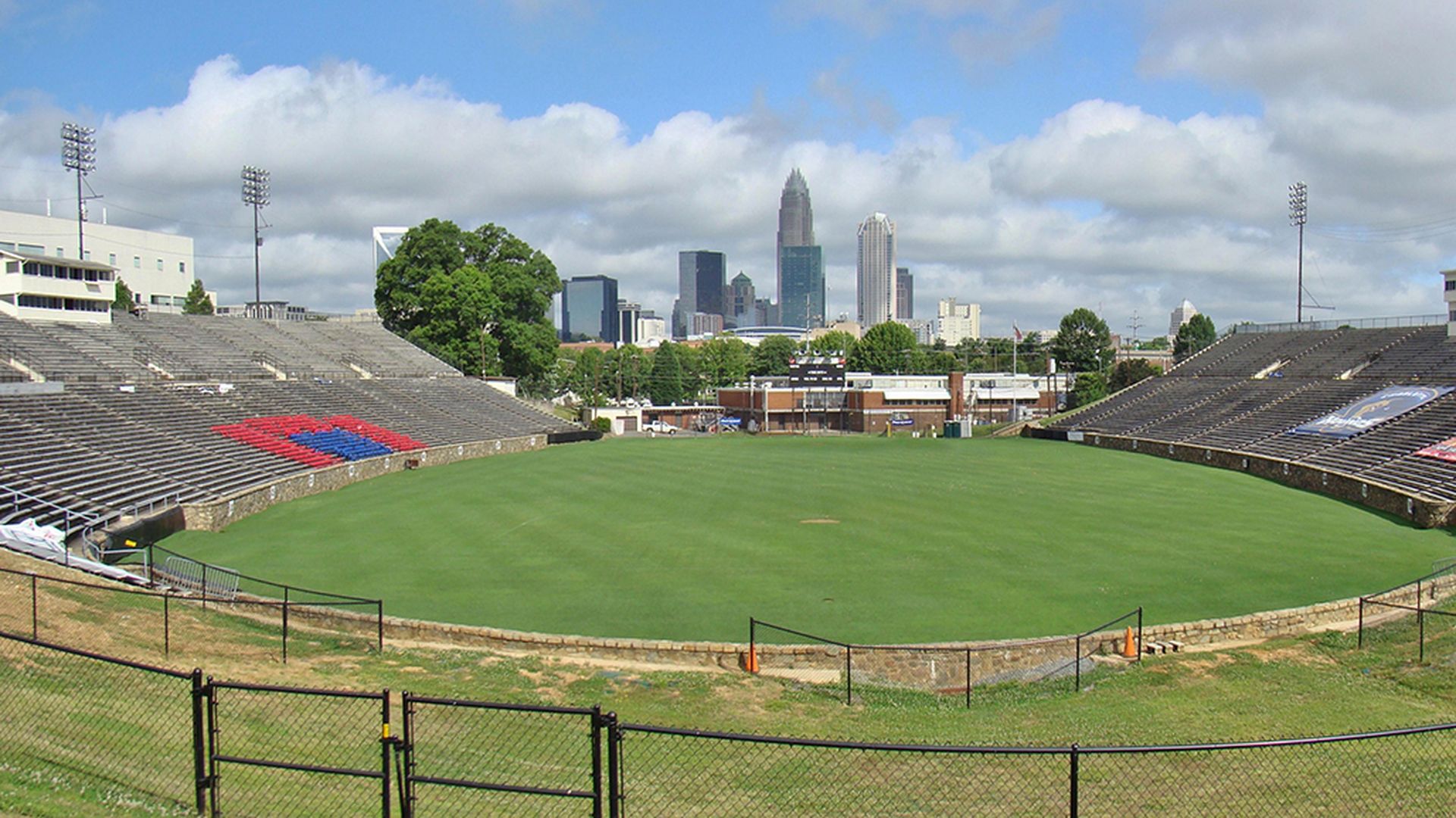 Memorial-Stadium-Charlotte