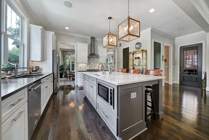 2413 Commonwealth Ave, kotchen