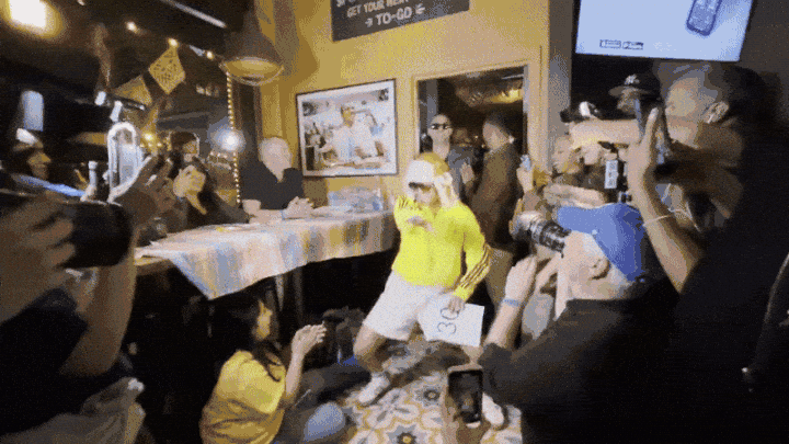 A Bad Bunny contestant is dancing.