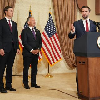 Trump says he'll send negotiators to Pakistan, Iran suspects trap