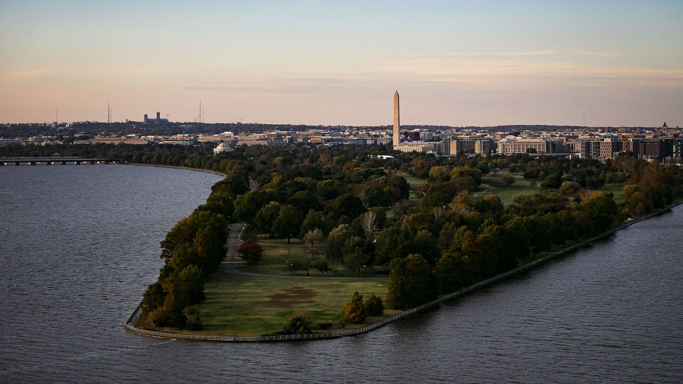 New group fights Trump's upscale plans for East Potomac golf course