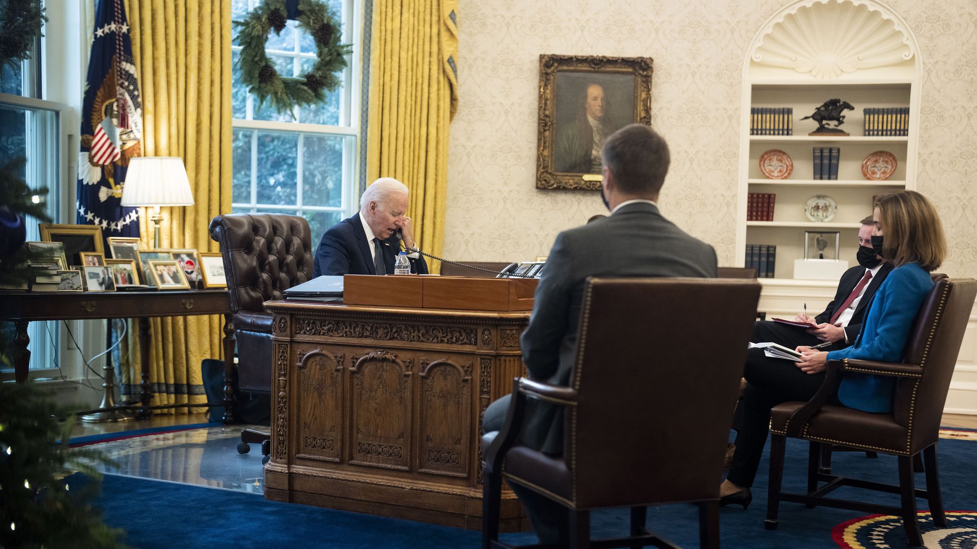 Biden on the phone with Zelensky